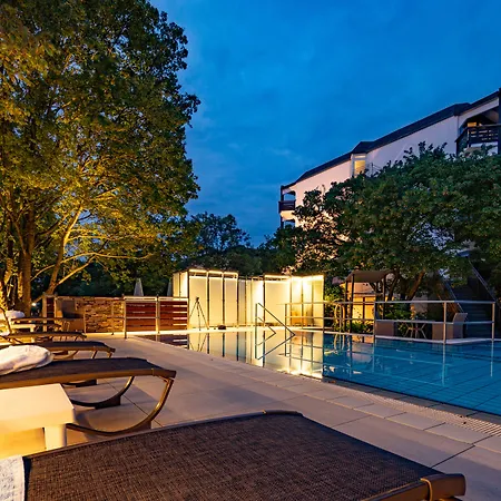 Thermenhotel Apollo-2